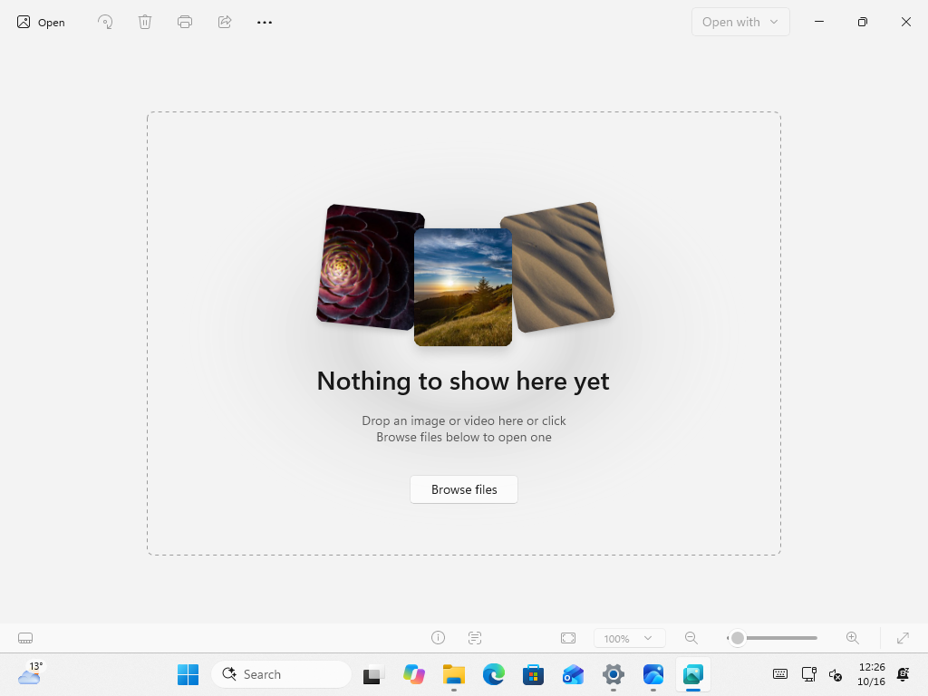 Photo Viewer opened without an image