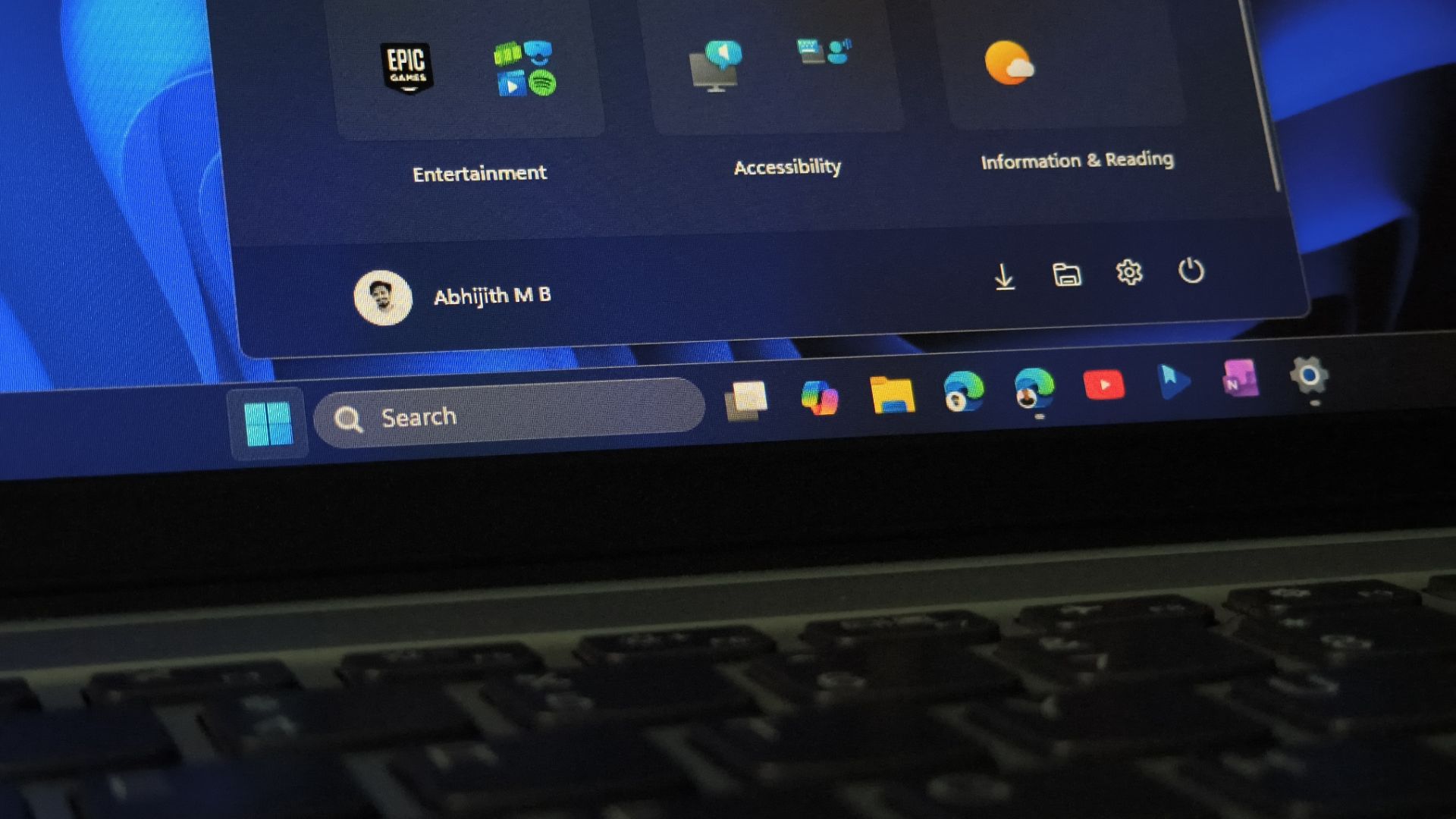 MS、Windows 11の大きすぎるスタートメニューを縮小可能に—設定方法を解説