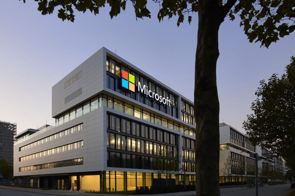Tribunal del Reino Unido detiene parcialmente disputa de licencias de MS