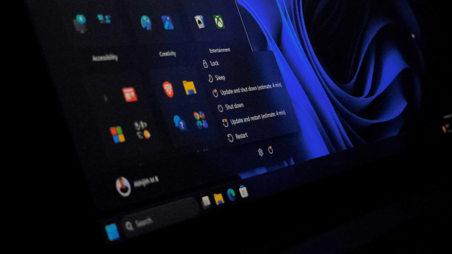 Windows 11 Now Lets You Shut Down PCs Without Installing Forced Updates